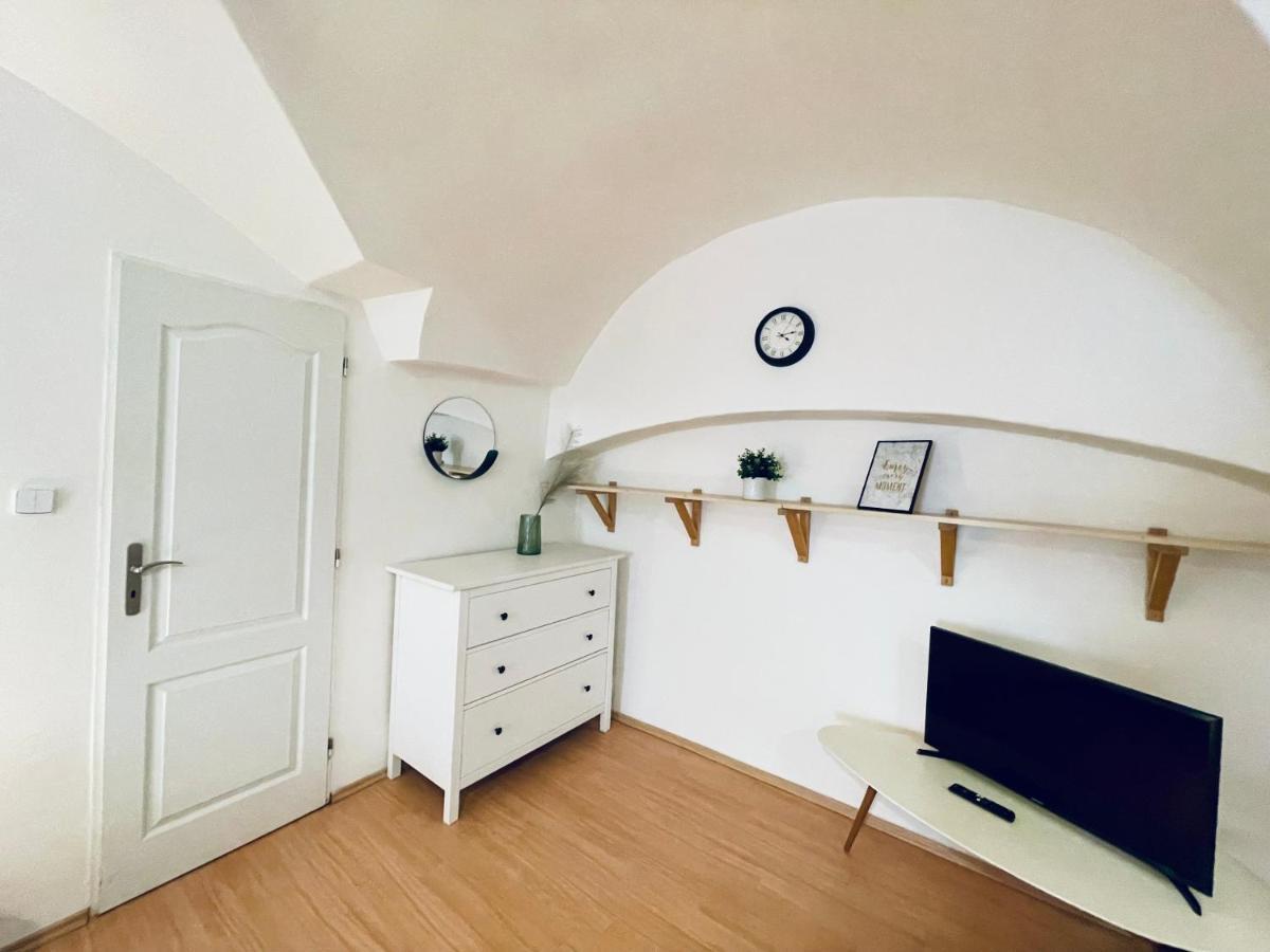 Studio Nicolas II Praga Zewnętrze zdjęcie